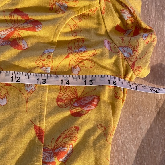 ModCloth My Favourite Flutter Peplum Top - Picture 8 of 9